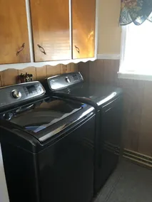 BEST OF BOTH WORLDS! Ranch home located directly on the Great Lake Sacandaga - Image 2