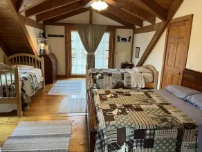 UP NORTH - Charming Chalet - Image 5