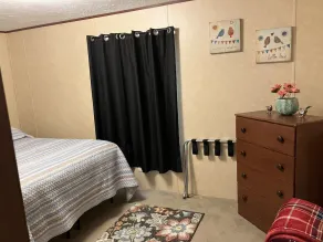 Super CLEAN and Comfortable 7 mile  to downtown Newberry 5 mile from I 26 - Image 3