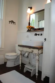 115 year old farmhouse renovated completely 2014, on 4 acres - Image 2