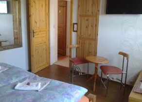 \"Small but nice\" apartment with balcony room - near Waldbühne for 2 - 4 people - Image 5