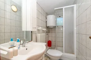 Maravilloso apartamento vacacional con terraza y barbacoa | Vistas al mar - Image 2