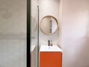 The Apartment - sleeps 4 guests  in 2 bedrooms - Image 5