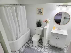 Chic cozy studio 15mi BNA, 7mi Broadway, 6mi Vanderbilt, 5mi Bicentennial Park - Image 4