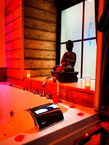 L'éden: private Jacuzzi - Image 3