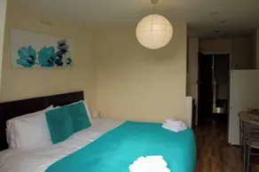 Appartement agréable et charmant situé non loin de la gare Hemel Hempstead et de la nourriture. - Image 2