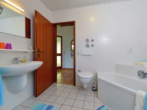 Quaint Apartment in Eimelrod near Lake & Water Sports - Image 3