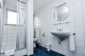 Hotel Garni Superior - Image 2