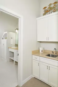 The Newport: 2 BR Luxury Townhome, Pool, Hot Tub, Free Golf, Near Lake Michigan - Image 5