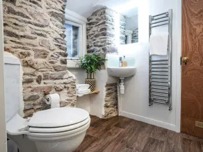 LITTLE HOW, pet friendly, character holiday cottage in Grasmere - Image 4