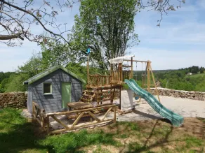 Stugan renoverades på ruinerna av den XV: e århundradet, relaxavdelning (jacuzzi) och simning - Image 3