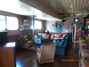 Lej det hele historiske Avery Hotel Sierra Getaway og spillested - Image 5