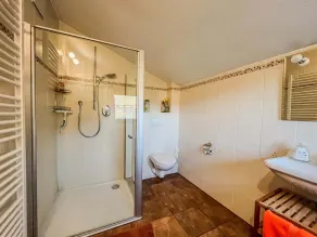 (2) Tvårumslägenhet i huset, 45 kvm, balkong, pentry - Image 4