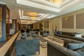 Astoria Grand Hotel - Image 3
