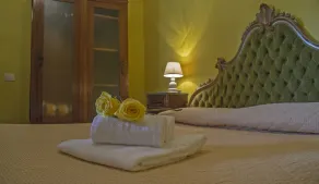 Large villa with private pool – ideal for families and groups (10 guests) - Image 3