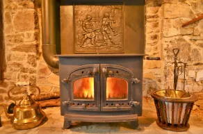 A beautifully restored barn with private wood fired hot tub . Bussiere Poitevine - Image 2