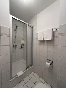 Seeschlößchen Thatched Cottage, \"Lachmöwe\" Vacation Rental, just 200 meters from the beach - Image 3