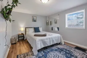 Housepitality - West Side Lodge - 6 BR 2 BA - Image 3