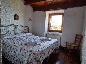 Isola Apartment with terrace and Stunning sea view - Image 5