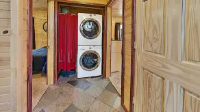 Abgeschieden Northwoods Getaway-Private Schwimmteich, Whirlpool und 70 Hektar Wald - Image 3