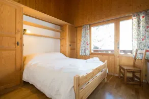 Diure 222, quiet, central location - Image 3