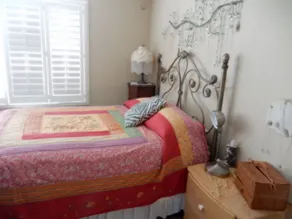 Bunni's Beach Condo ~ WOW !!  Free assigned parking!  Calendar up to date... - Image 3