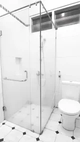 6 Bedroom House in Heritage Sultan Area - Image 5
