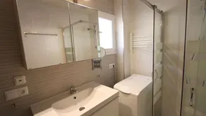 Lys mod. Penthouse, 180 ° panoramaudsigt over havet, WiFi, 2x Klima, pool, 2x TV - Image 3