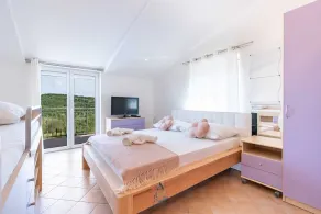 Villa moderna con piscina vicino alle spiagge per un massimo di 8+2 ospiti - Image 4