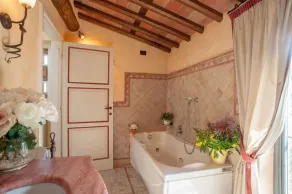 Villa in Lucca with Pool near Tuscan Coast - Image 3