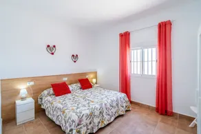Ferienhaus \"Casa Rural Rafael\" mit Privatem Pool, Privaten Terrassen und WLAN - Image 5