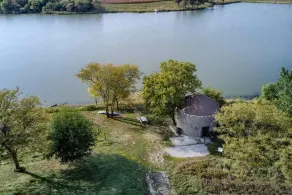 Corn Crib Cottage - Image 4