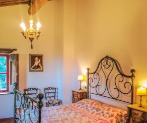 House with private pool and panoramic views 20km from Pisa, 1km from village - Image 5