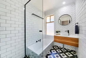 Stylish 3 BR 1 min to Cafes/Restaurants/Park - Image 4