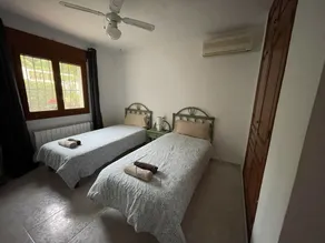 Peaceful villa between sea and mountains. - Image 4