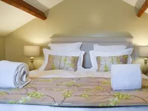 2 Schlafzimmer Unterkunft in Silverdale - Image 4