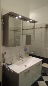 *Schönes Appartement unmittelbar beim Schlosspark Schönbrunn, Eigenparkplatz - Image 4