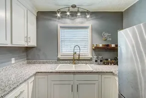 The Water Oak Bungalow quaint and cozy Murray Hill Riverside Home close downtown - Image 2