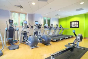 Modern 2 Bedroom Apartment in Stratford upon Avon  - Image 3