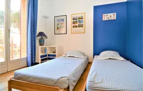 Stunning Home In Eyragues - Image 3