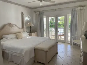 Beautiful villa with  cottage, private plunge pool and stunning sea views - Image 4