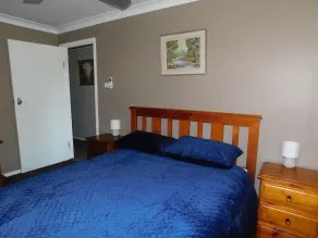 Plumstead Guesthouse – entire house in Lovedale wine country - Image 5