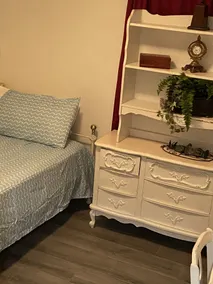Jimmie's House is a cozy newly remodel three bedroom home that can accommodate 5 - Image 5