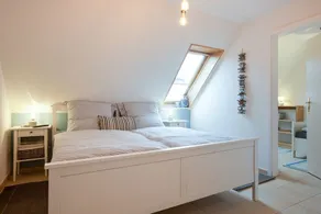 Apartment 'Ferienwohnung Lillebror' with Shared Terrace, Shared Garden and Wi-Fi - Image 3