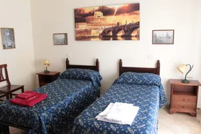 Ianus Guest House - Image 2