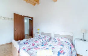 2 Bedroom Lovely Home In Tribogna - Image 5