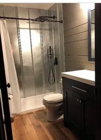 Spacious Mountaintop Lodge: près de tout, sauna, bain à remous et salle de jeux - Image 4