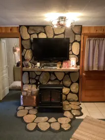 Quaint Cottage near Cranberry Lake - Image 2