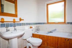 Stone Cottage Holiday Home Ballinskelligs - Image 3