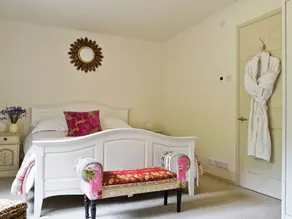 The Downs Barn Lodge - Image 4